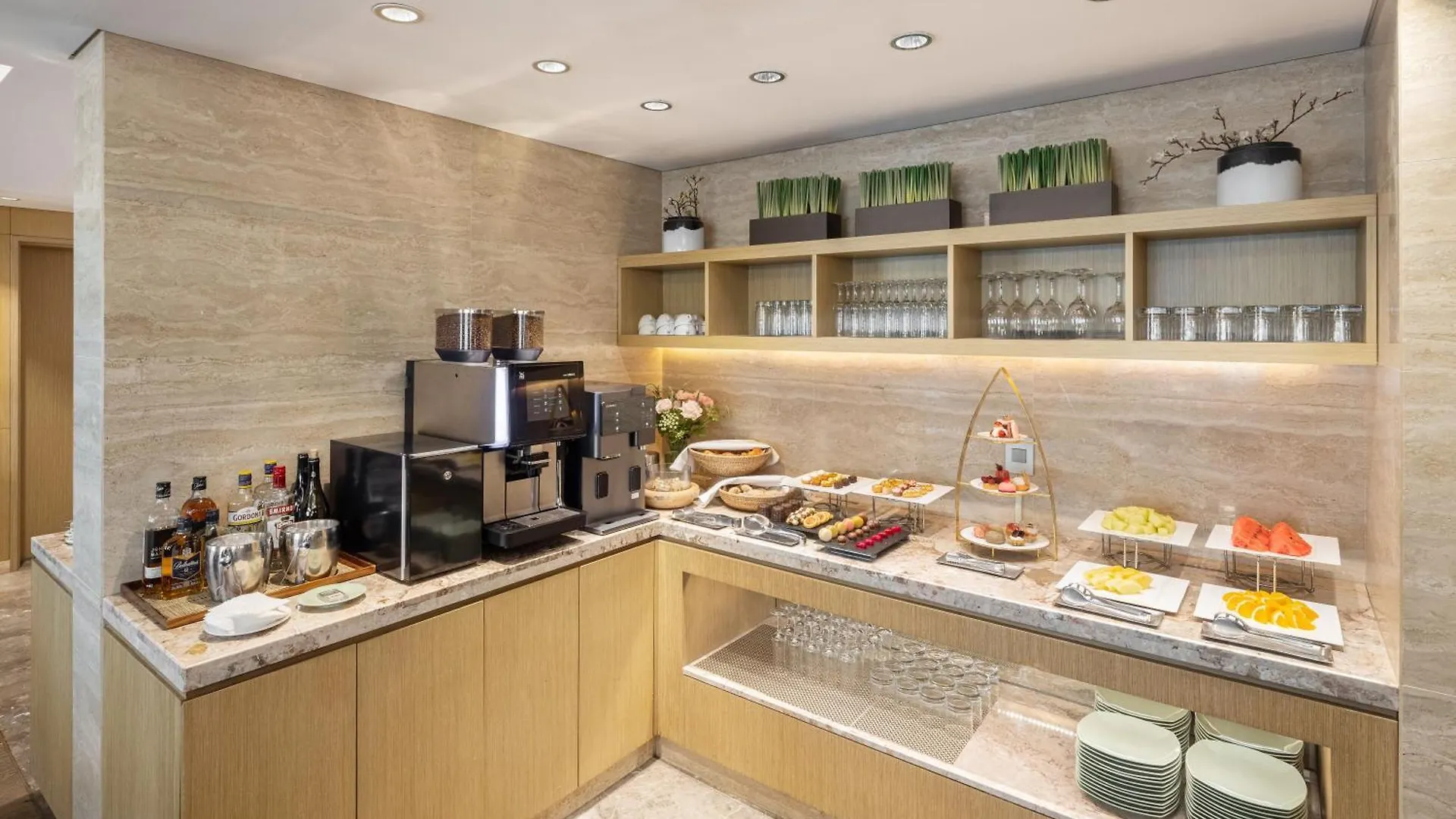 Novotel Ambassador Seoul Gangnam Hotel
