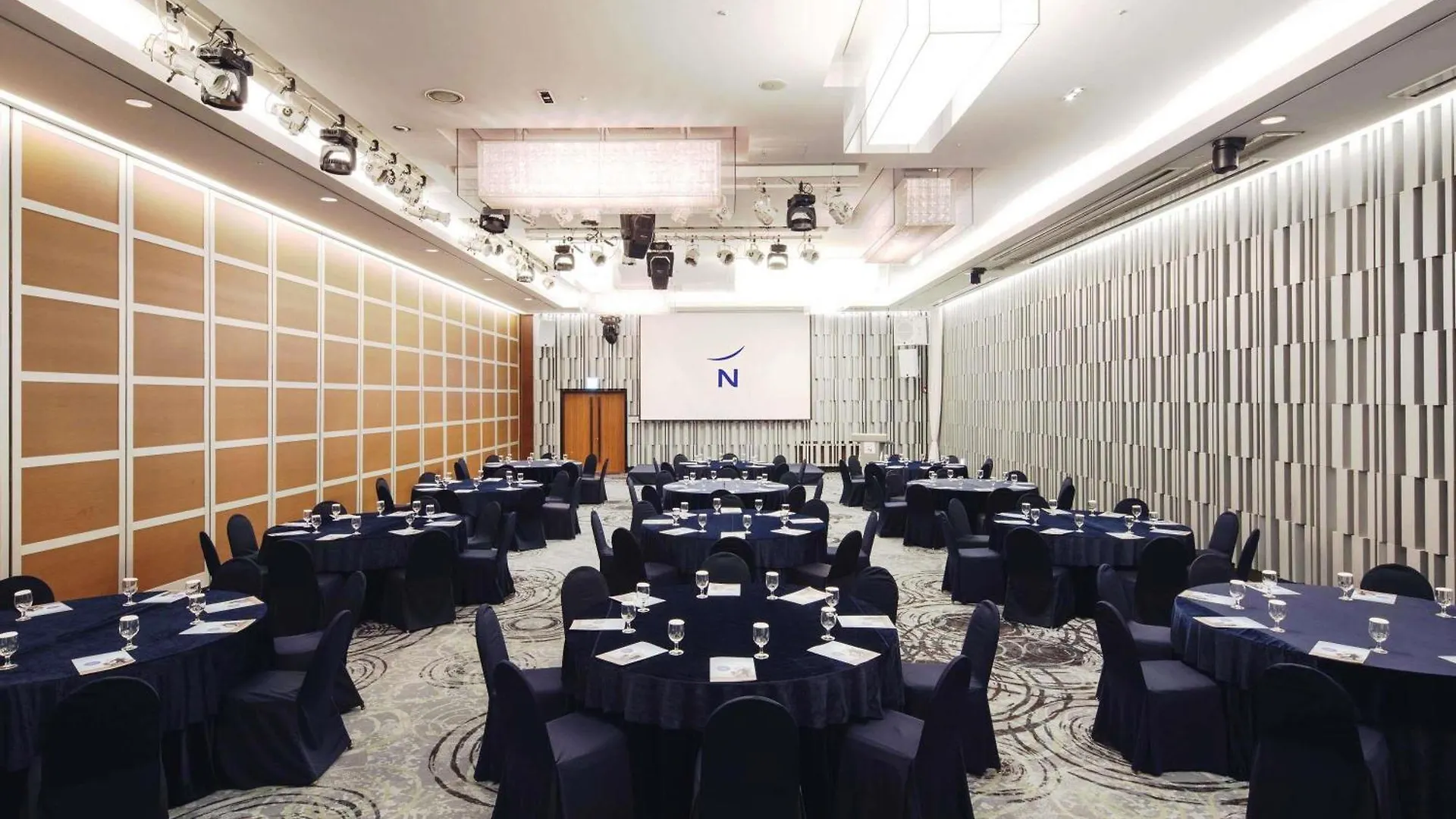 Hotel Novotel Ambassador Seoul Gangnam