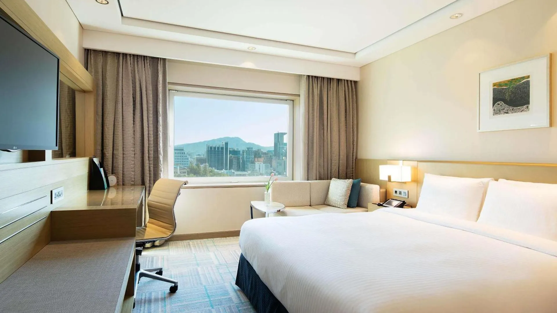 Novotel Ambassador Seoul Gangnam 5*,  South Korea