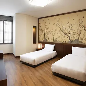 Ibis Ambassador Myeongdong Отель