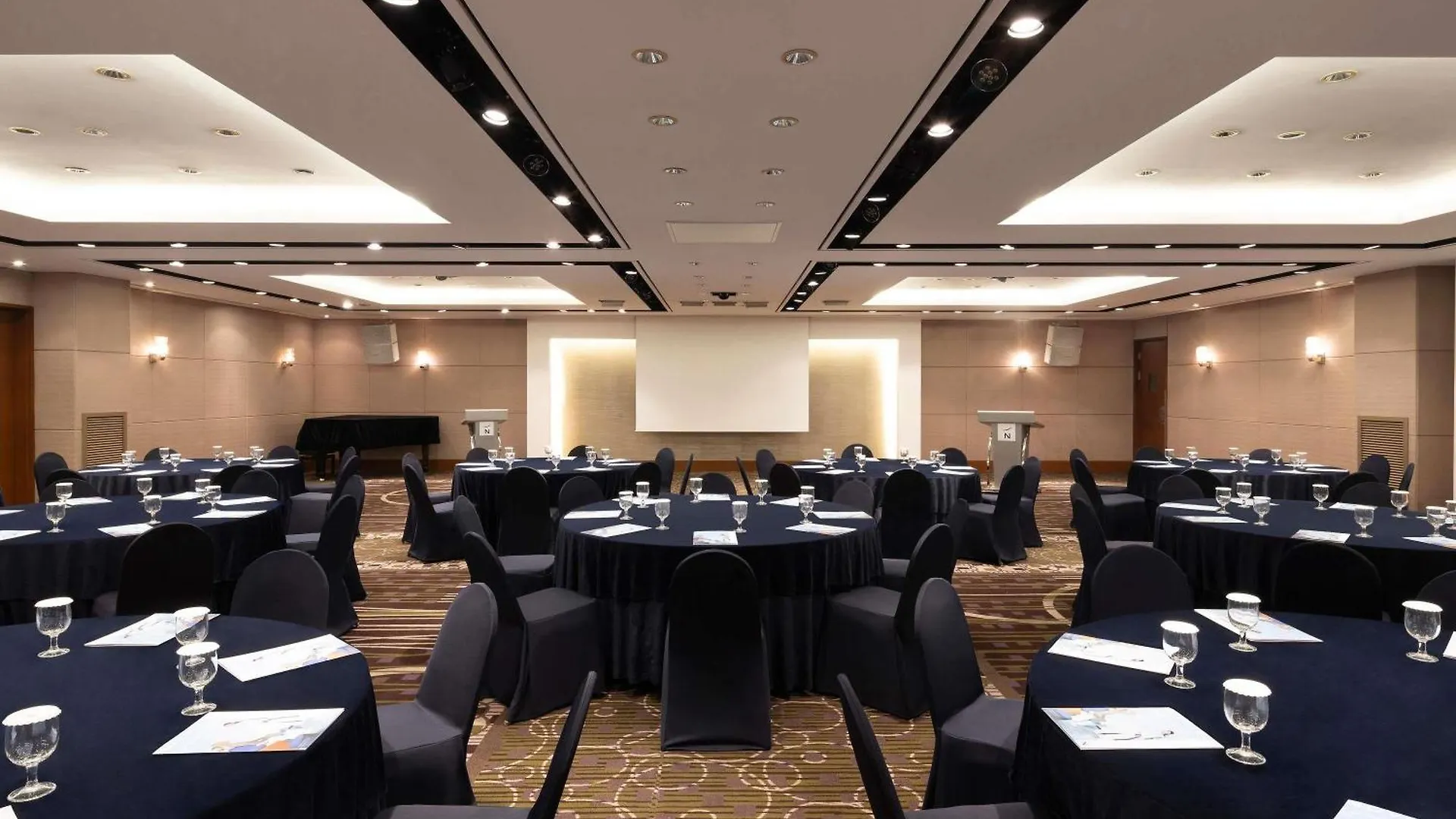 Novotel Ambassador Seoul Gangnam