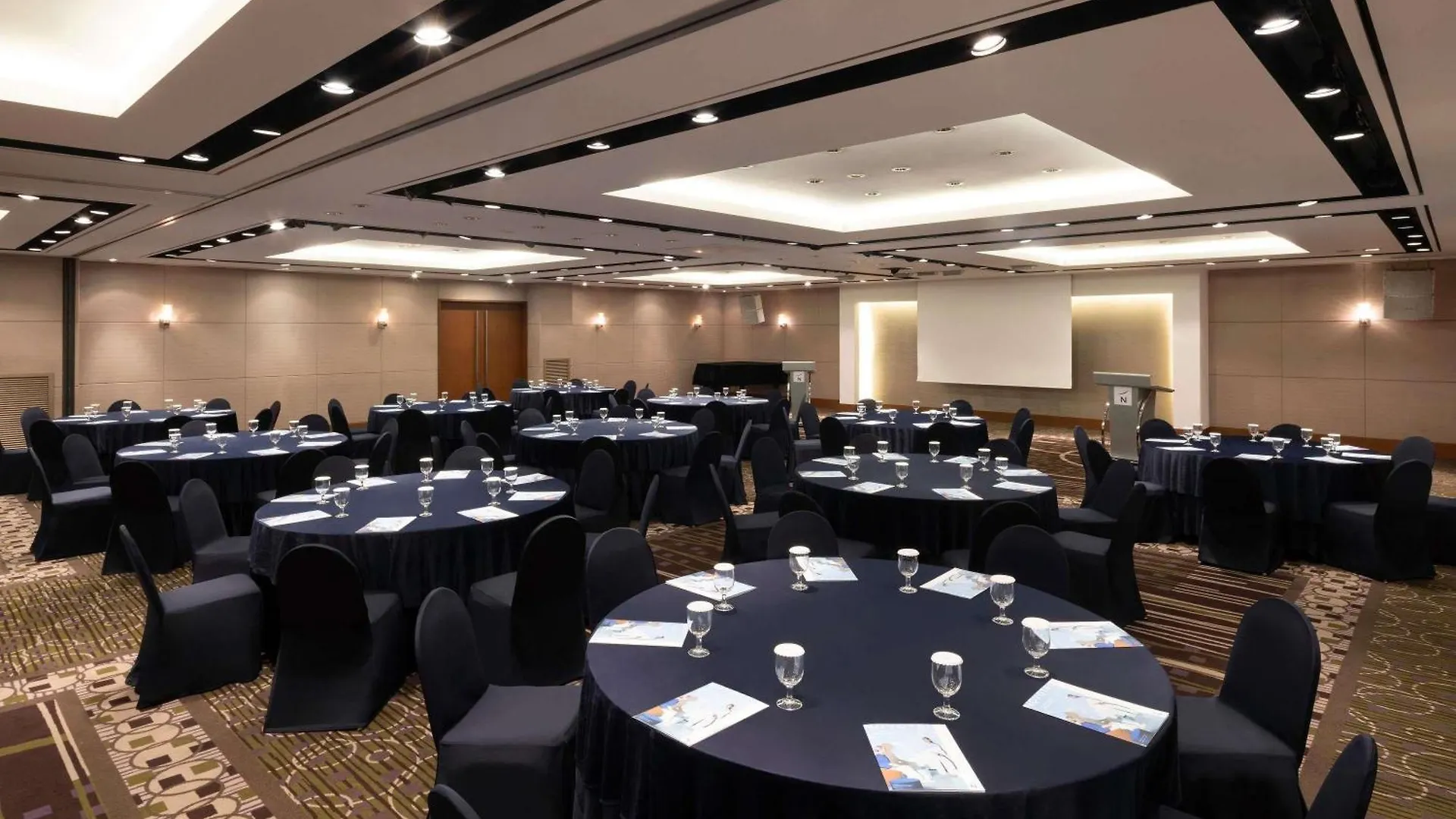 Novotel Ambassador Seoul Gangnam Hotel