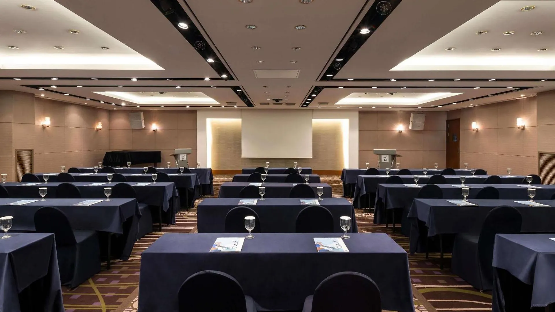 Novotel Ambassador Seoul Gangnam Hotel
