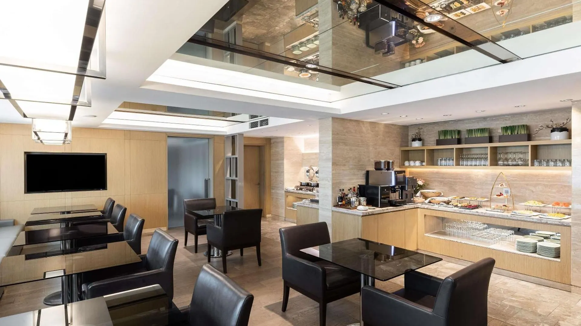 ***** Hotel Novotel Ambassador Seoul Gangnam Zuid-Korea